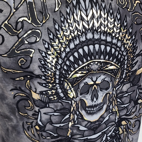 Affliction T-shirt. - Picture 3 of 10